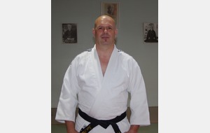 Jean Philippe Malotte Dejeps CN 1er Dan 1989 2ème Dan 1995 3ème Dan2006 CN 4ème Dan  (2011) 5ème Dan 2018 DEJEPS JUDO/JUJITSU Palmes de Bronze des enseignants 
Médaille de bronze de la Jeunesse et des Sports. Arbitre National Formateur Régional Aquitaine Judo
Président du Comité Départemental  64